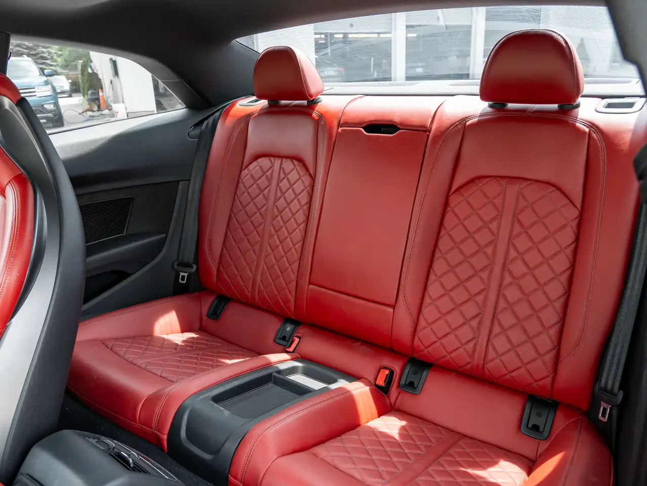 Audi S5 снимка Audi S5
