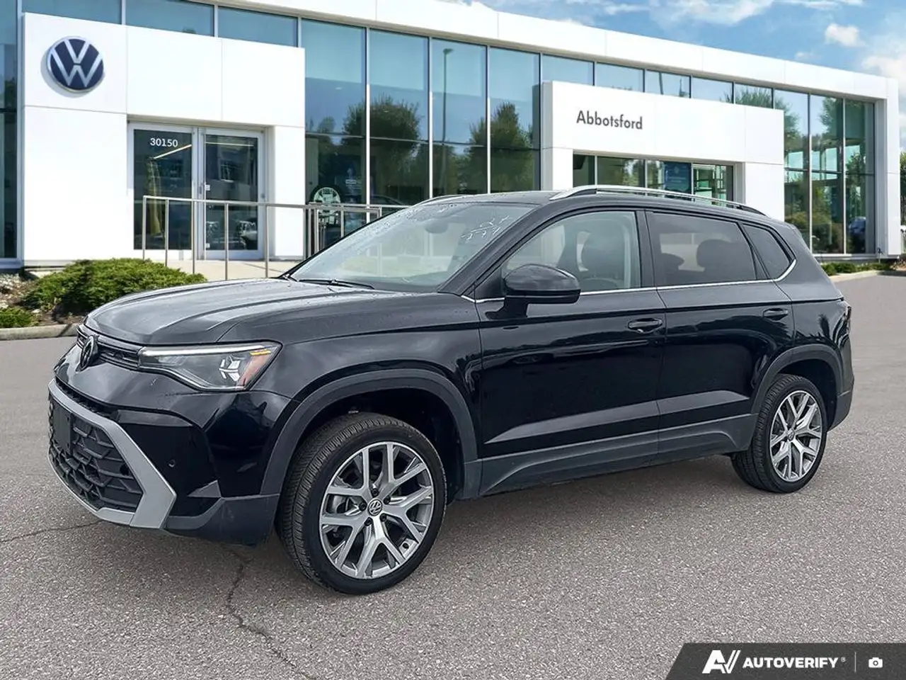 2025 Volkswagen Taos