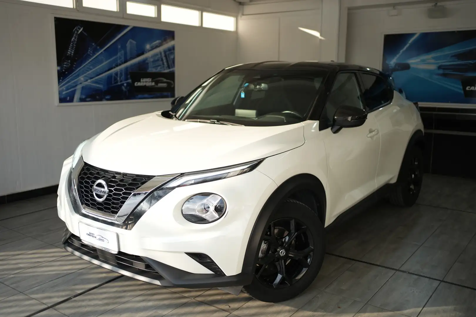 Nissan Juke 1.0 DIG-T 114 CV N-Connecta Weiß - 1