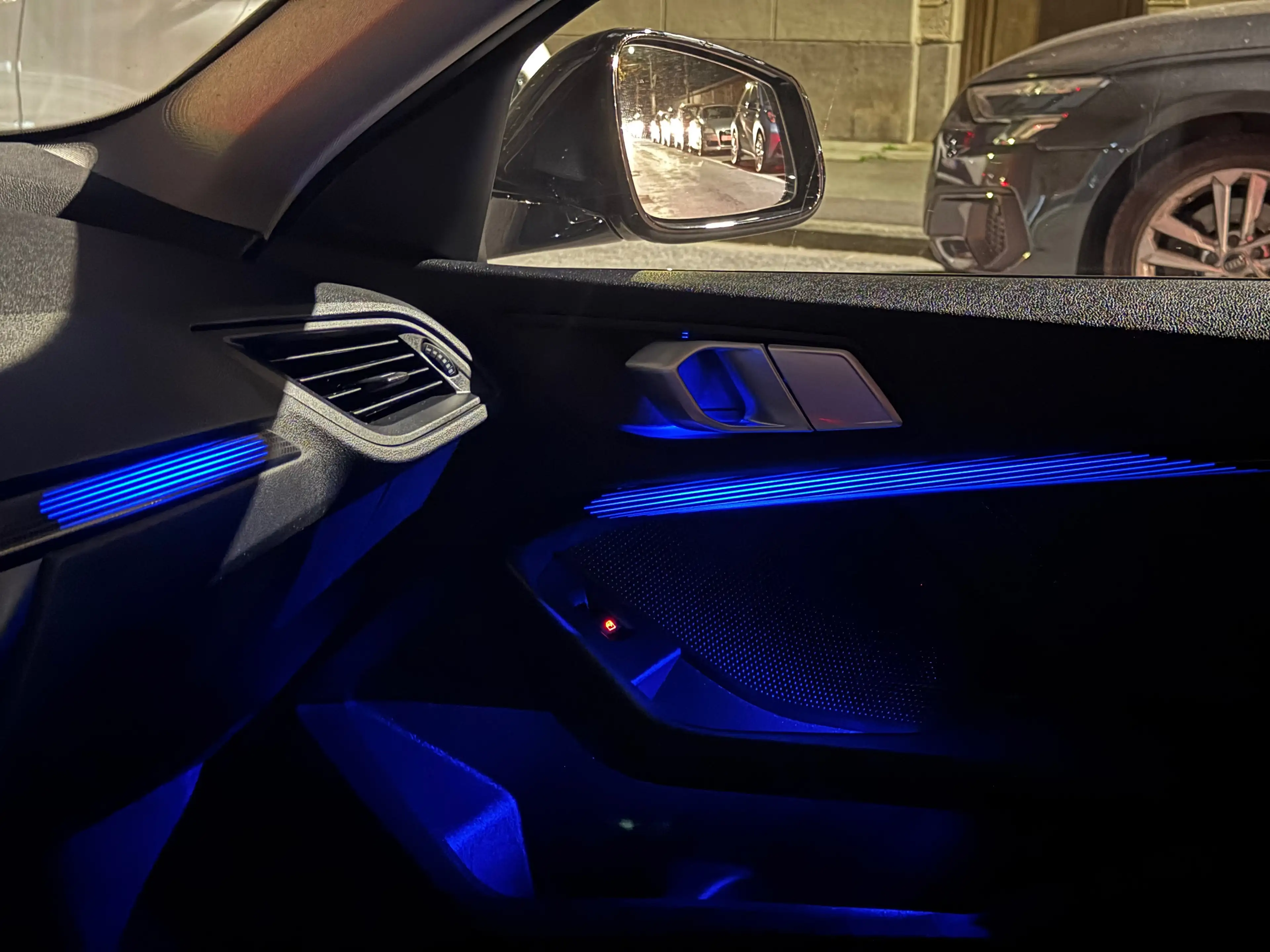 BMW 120 120i / Etat Showroom / 12 MOIS GARANTIE — photo 15