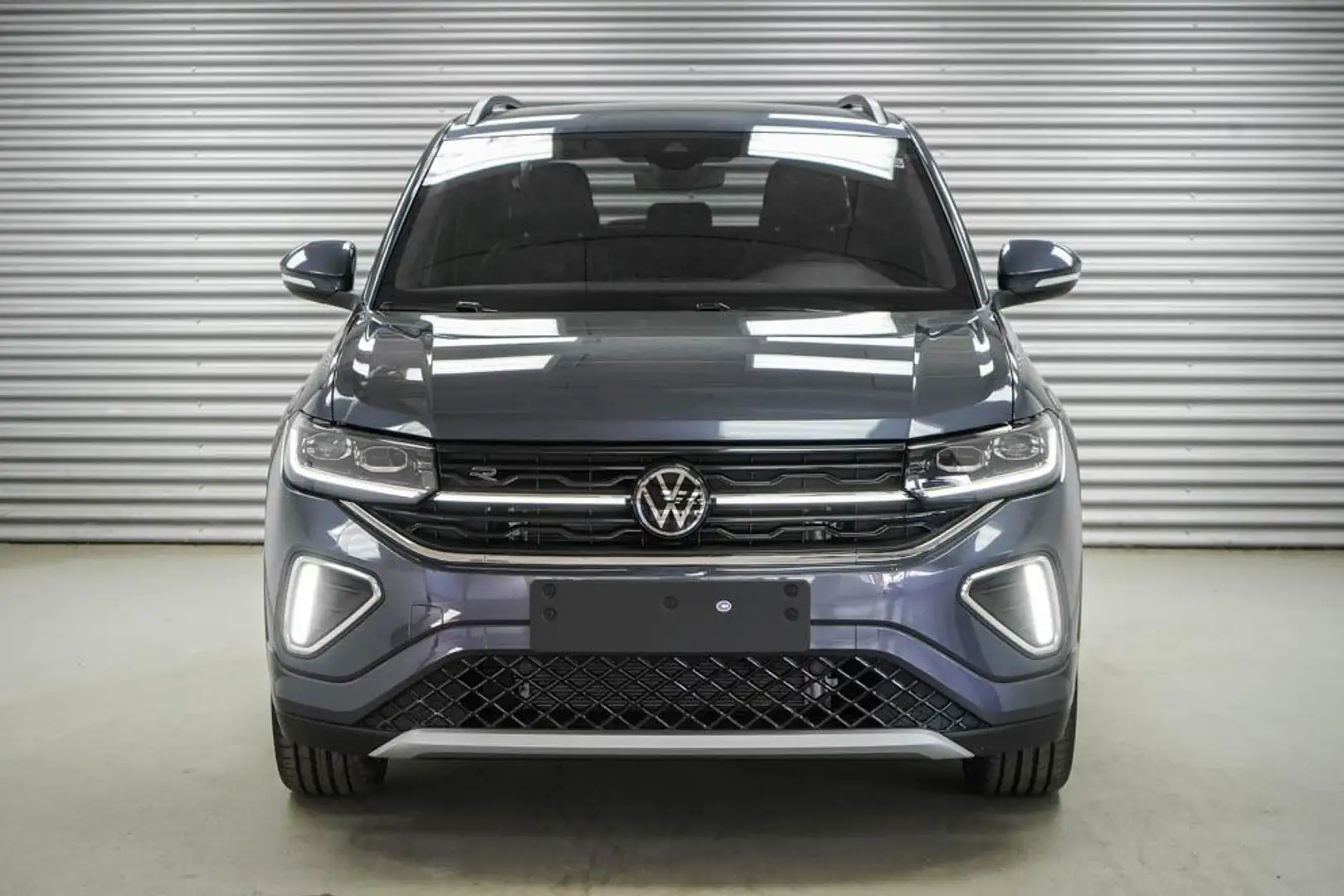 Volkswagen T-Cross 1,5 TSI DSG R-Line - LAGER 110 kW (150 PS), Aut... Grau - 2