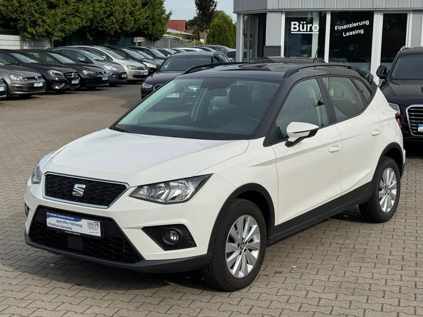 SEAT Arona 1.6 TDI DSG "Style" Rückfahrkamera / Tempomat Weiß - 1
