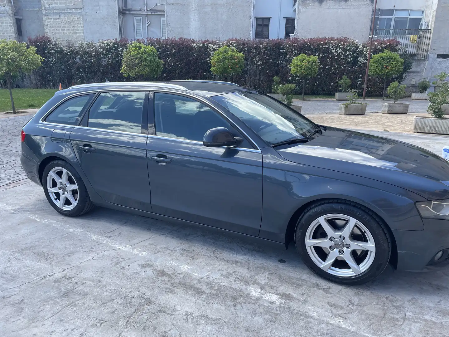 Audi A4 Avant 2.0 tdi Advanced quattro - 2