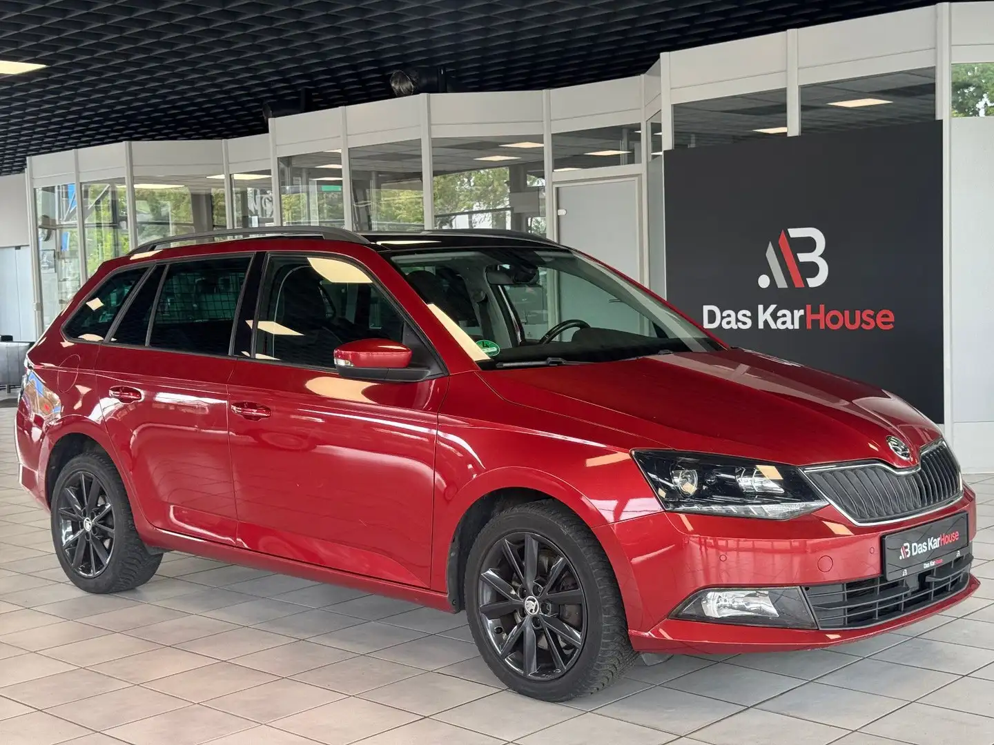 Skoda Fabia 1.2 TSI Kombi Style · Automatik · 1. Hand Rot - 1