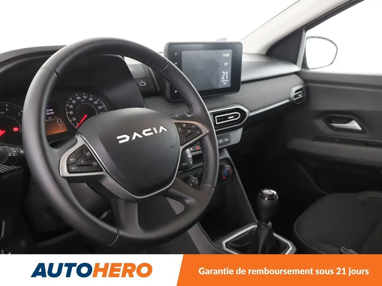 Dacia Sandero Sandero — photo 11
