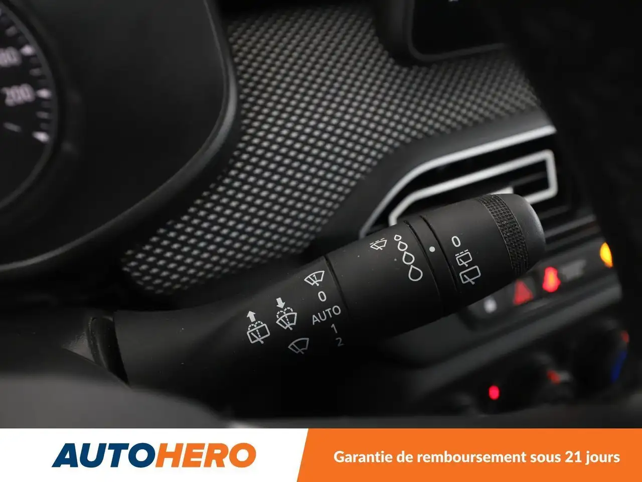 Dacia Sandero Sandero — photo 26
