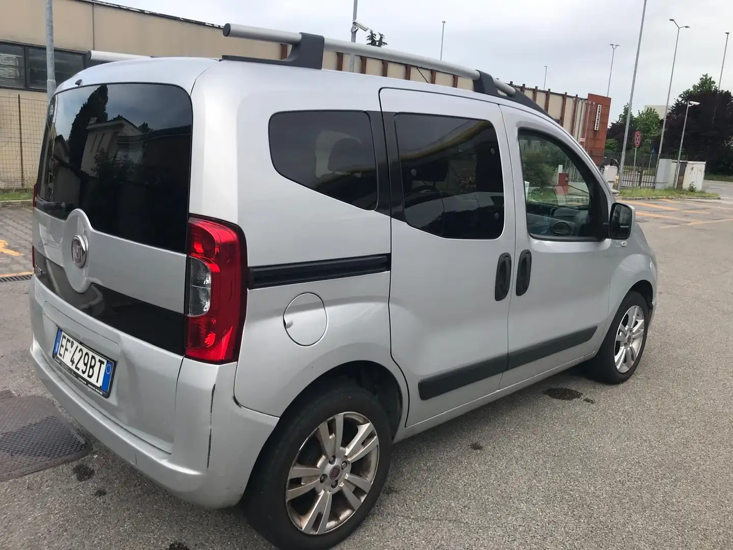 Fiat Qubo 1.4 8v Dynamic 73cv - 2