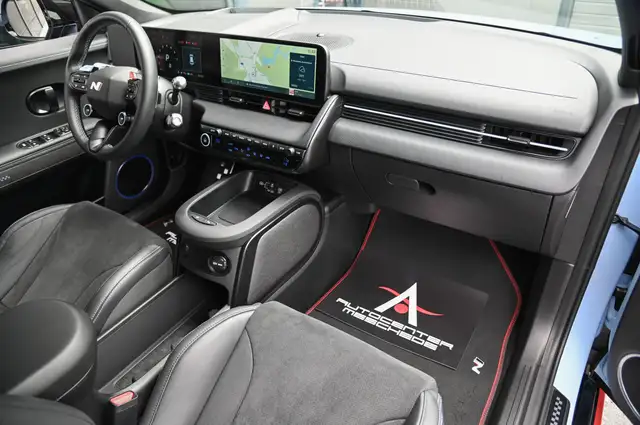 Hyundai Ioniq 5 view 11