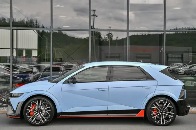 Hyundai Ioniq 5 view 6