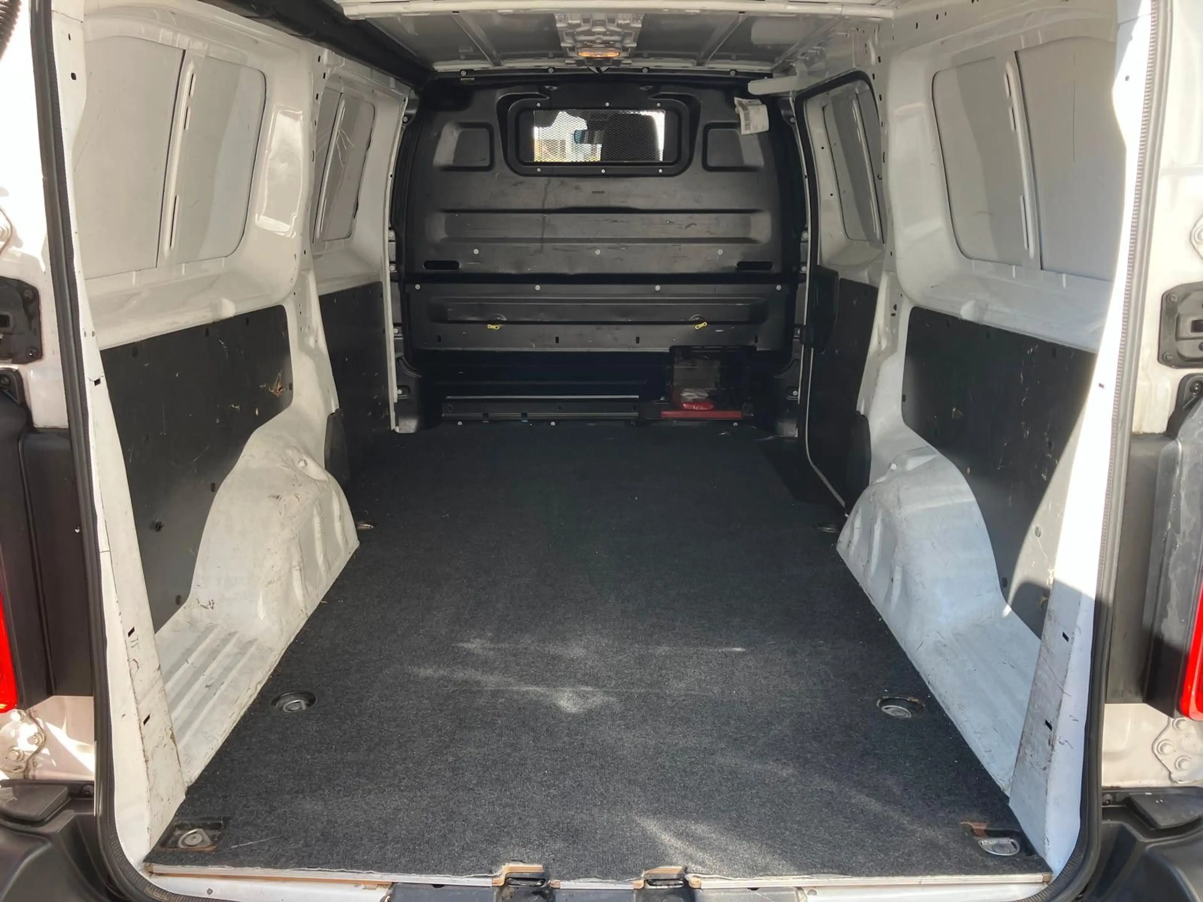 Opel Vivaro Kasten Edition L3 — photo 9