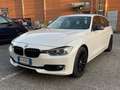 BMW 320 320d Touring Luxury - thumbnail 2