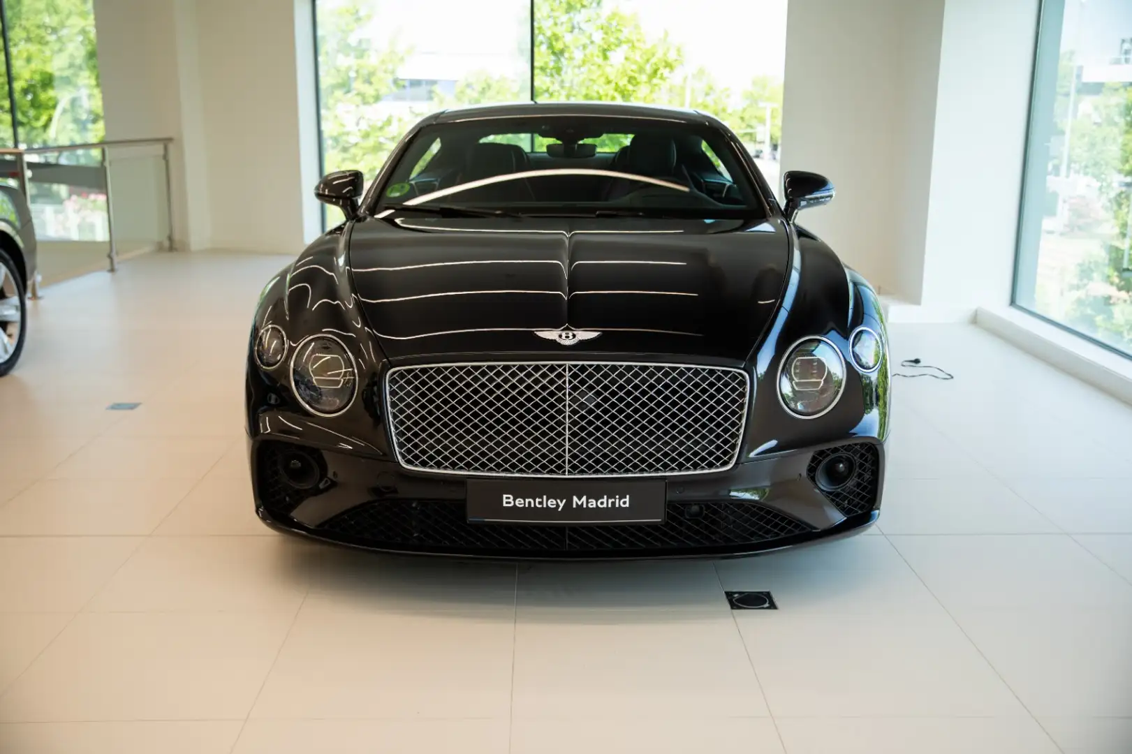 Bentley Continental GT V8 Convertible - 2
