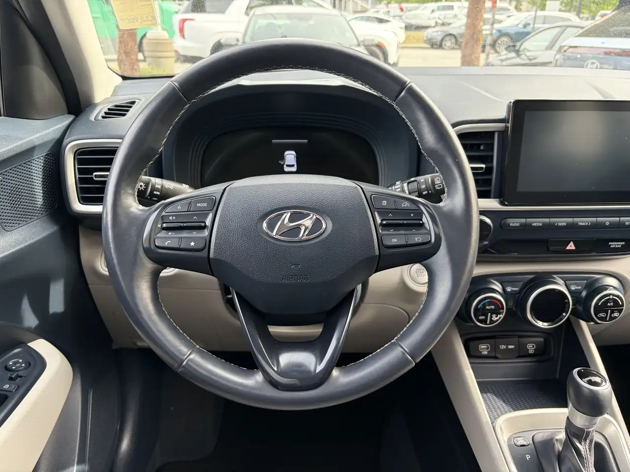 Hyundai Venue photo Hyundai Venue