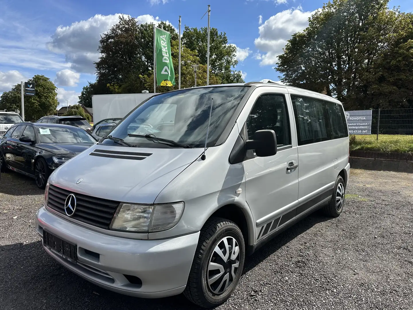 Mercedes-Benz Vito 112 CDI F Westfalia*Bettfunktion+AHK*TÜV Silber - 1