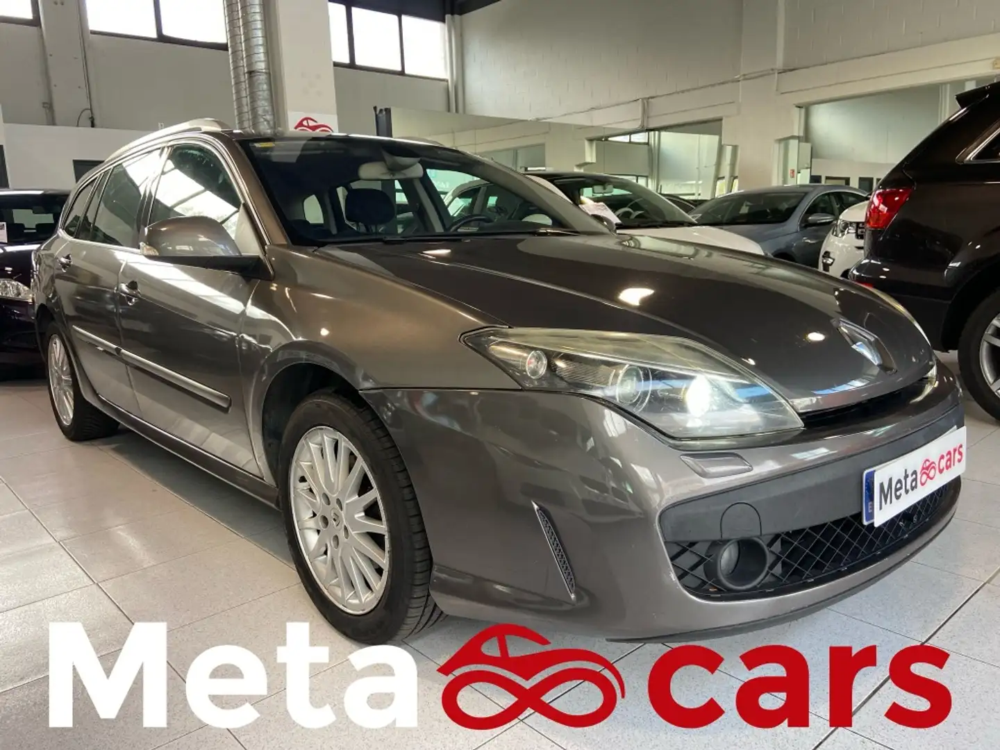 Renault Laguna G.Tour 2.0dCi Dynamique Grau - 1