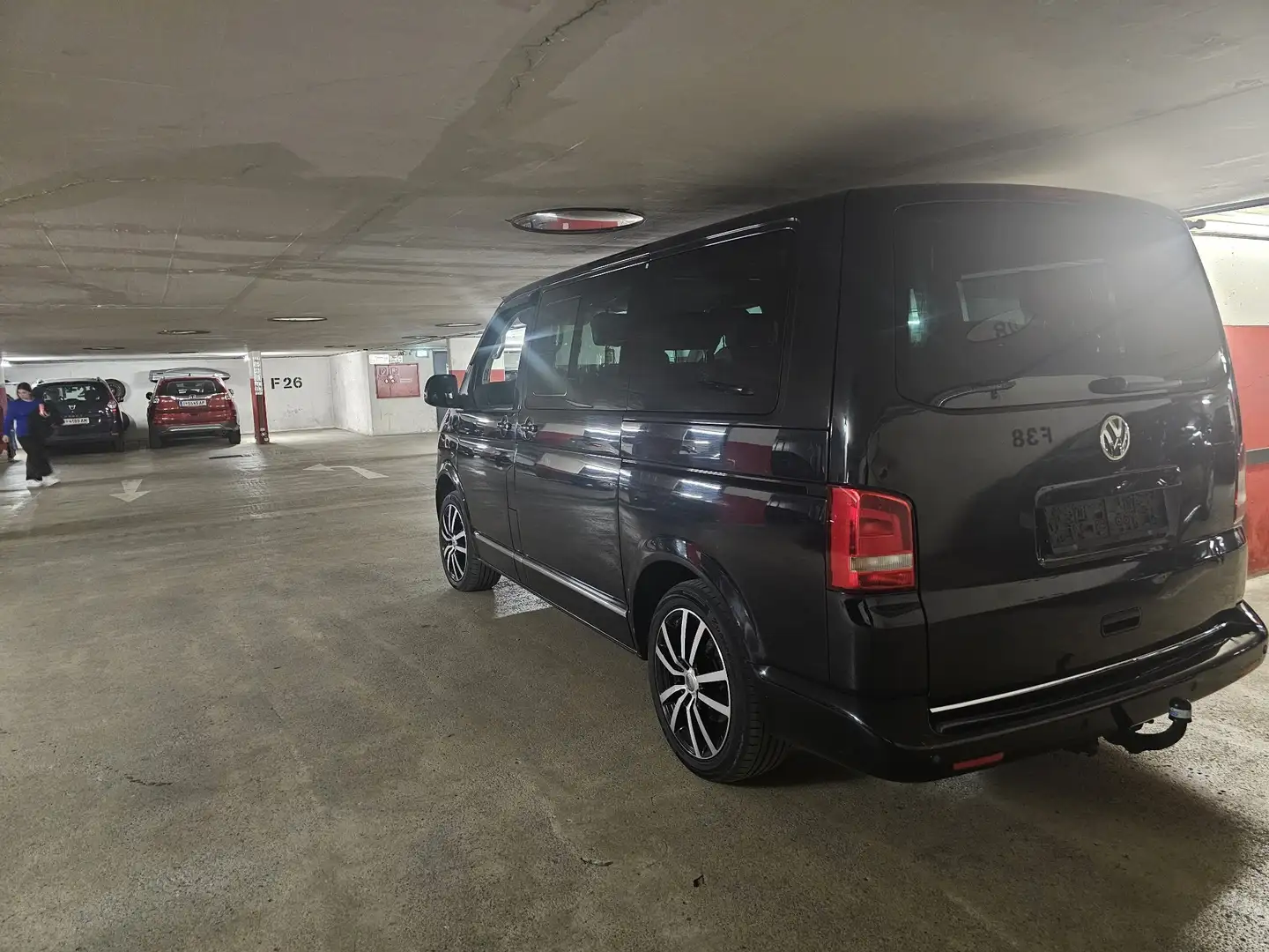 Volkswagen T5 Multivan 4 MOTION Highline - 1