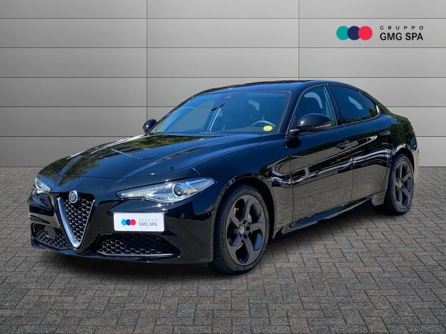 Alfa Romeo Giulia 2.2 t Sport Tech 160cv auto Siyah - 1