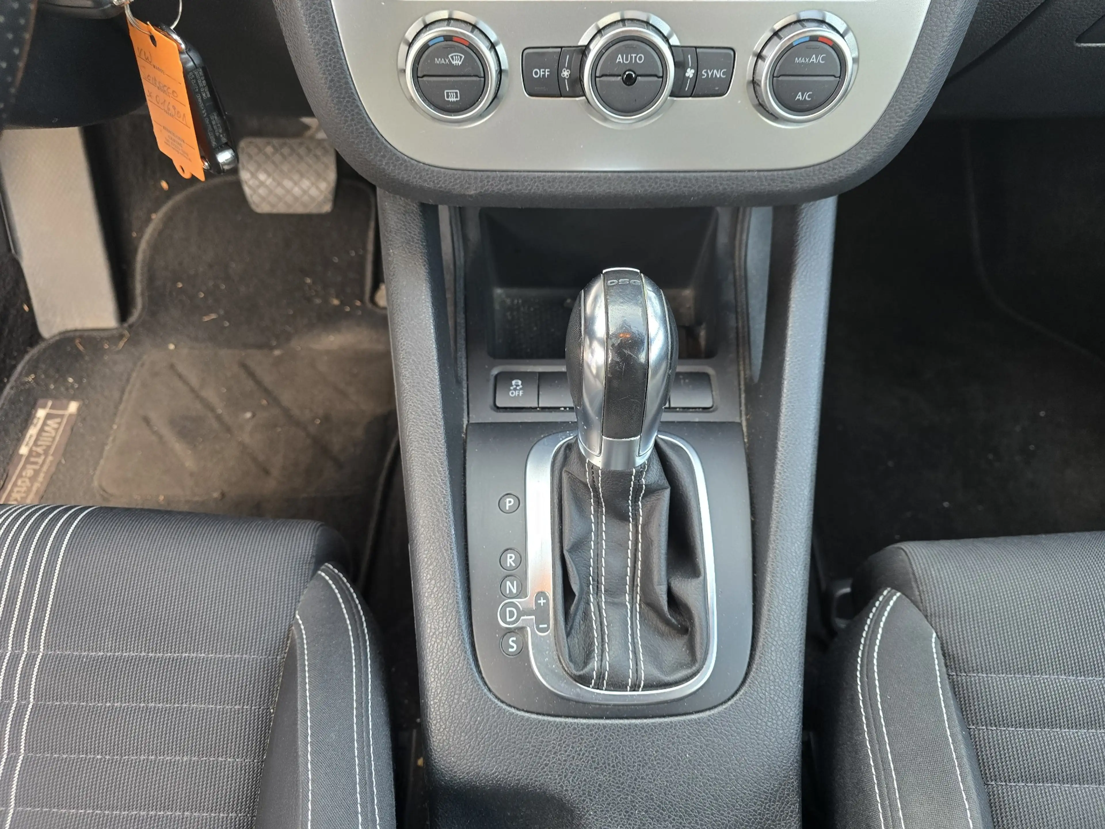 Volkswagen Scirocco 1.4 TSI 118 kW Match — photo 15