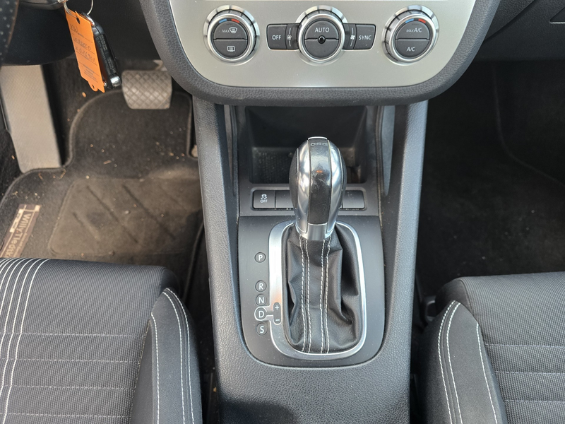 Volkswagen Scirocco 1.4 TSI 118 kW Match — photo 15