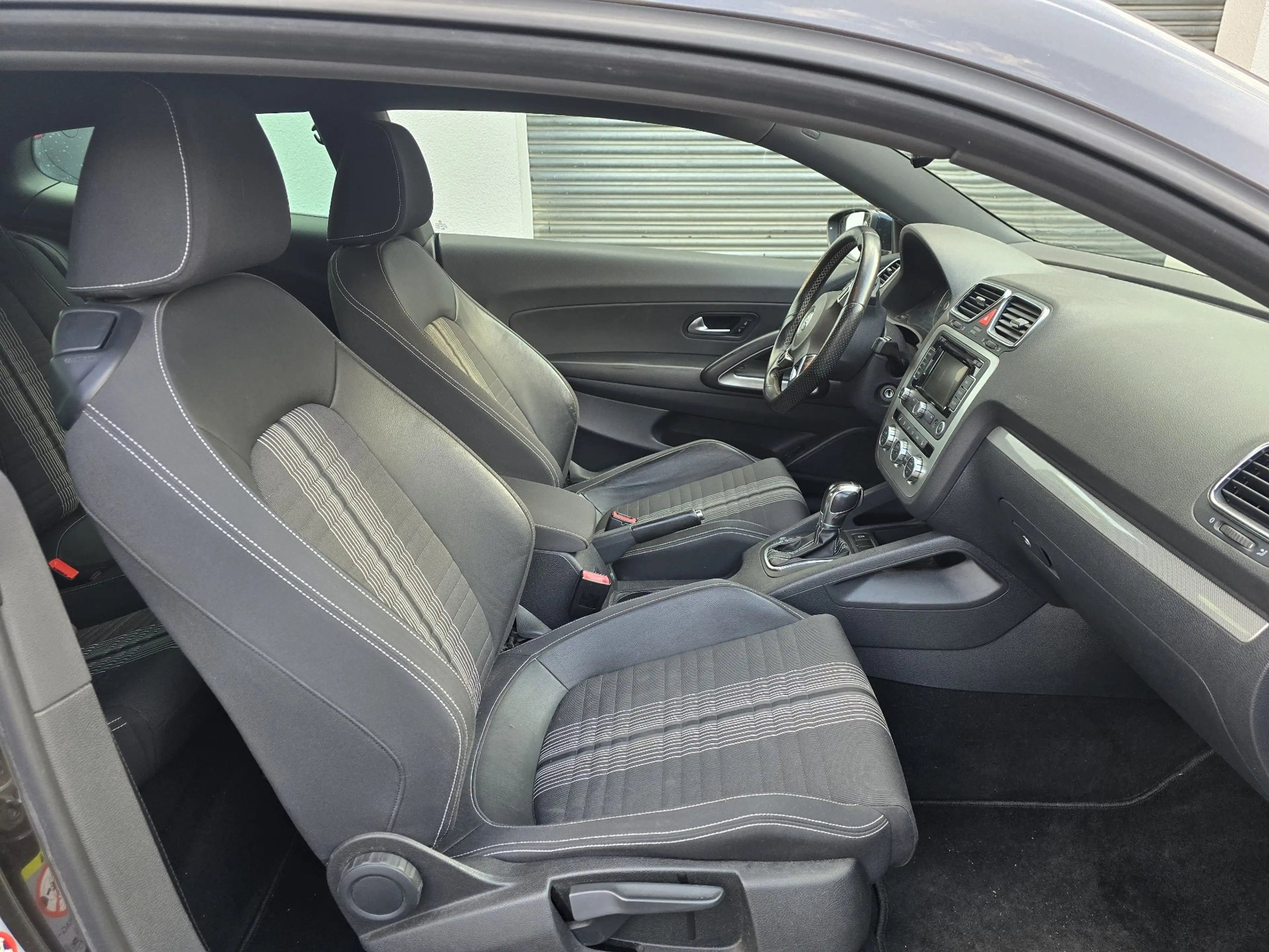 Volkswagen Scirocco 1.4 TSI 118 kW Match — photo 9