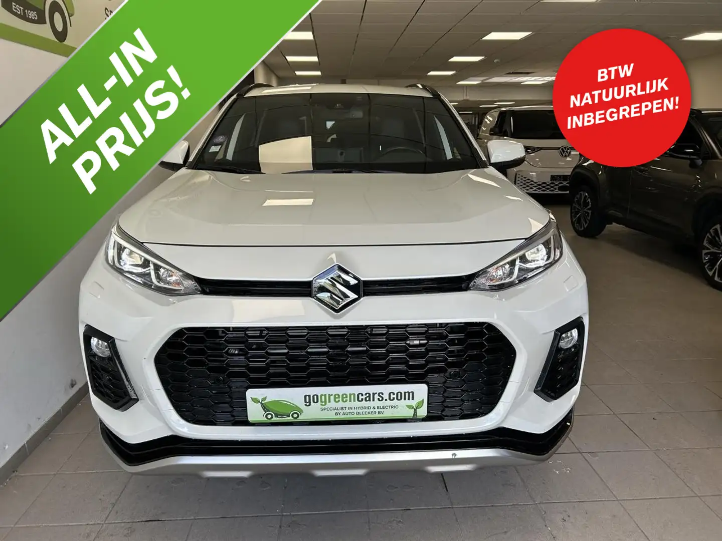 Suzuki Across 2.5 Plug-in Hybrid Style | Trekhaak - 2