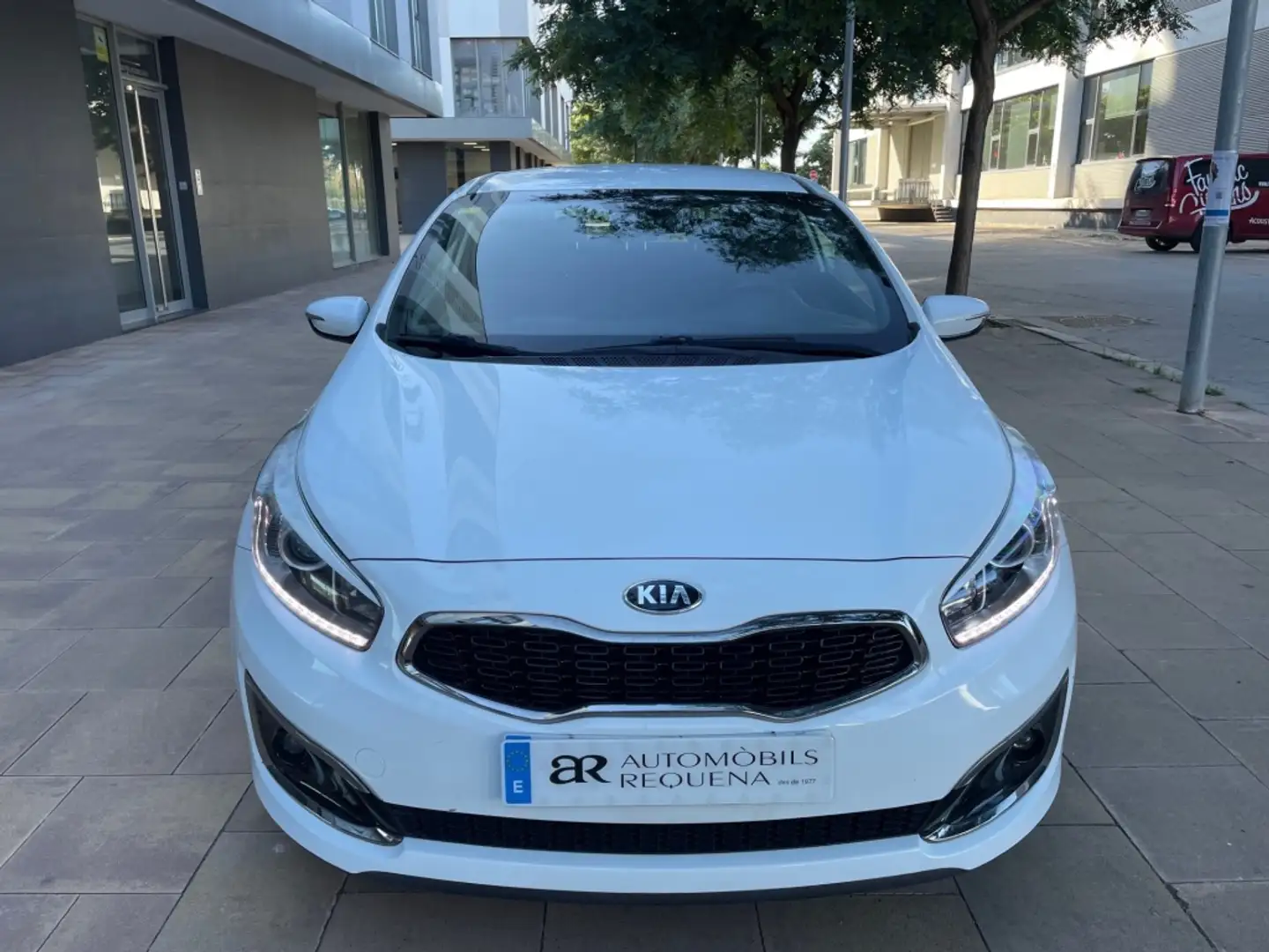Kia Ceed / cee'd Pro_Cee´d 1.0 T-GDI Eco-D. Drive 120 Blanco - 2