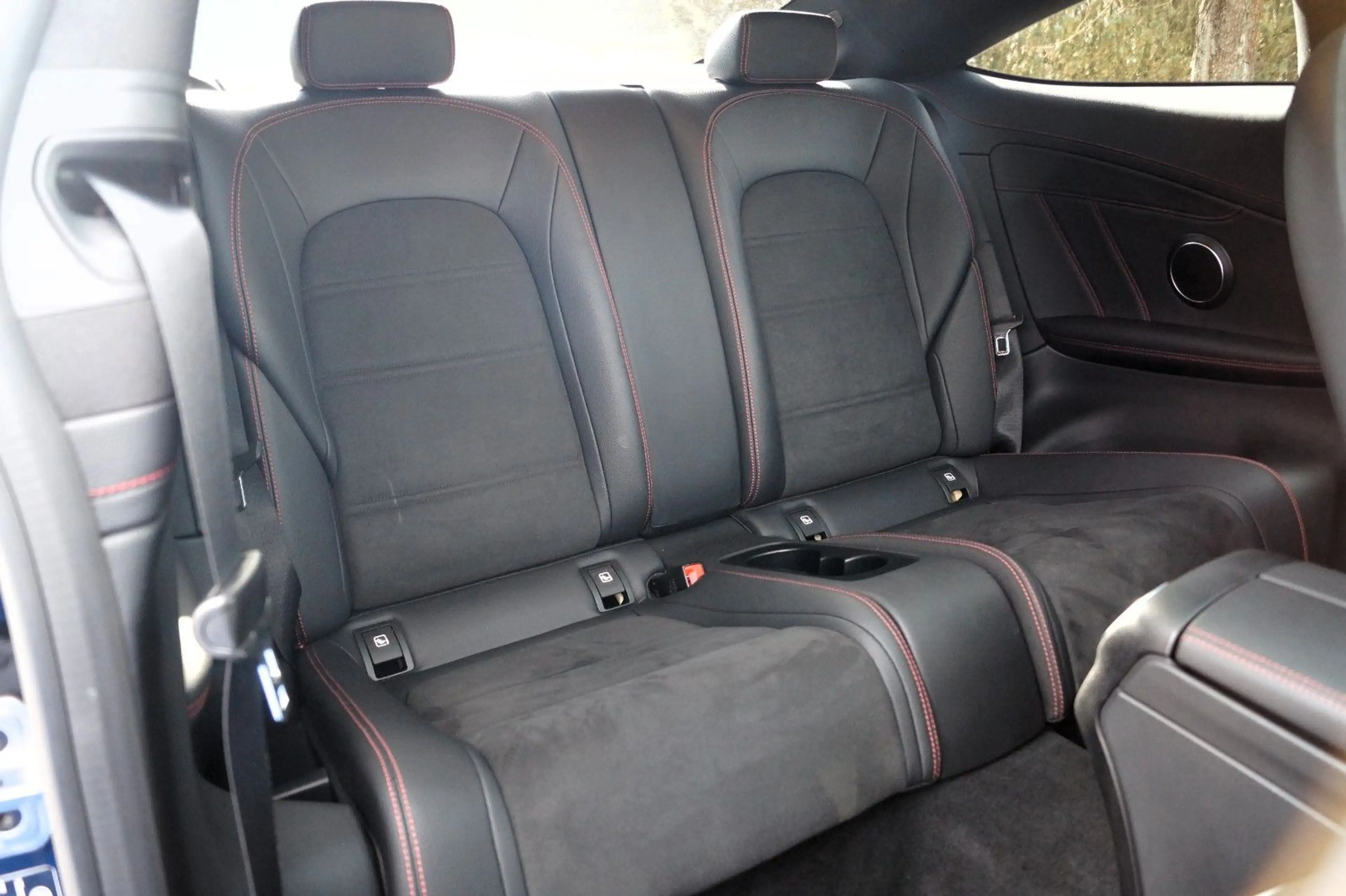Mercedes-Benz C 43 AMG C Coupe C 43 AMG 4Matic/ SHZ/ Pano. SHD — photo 9