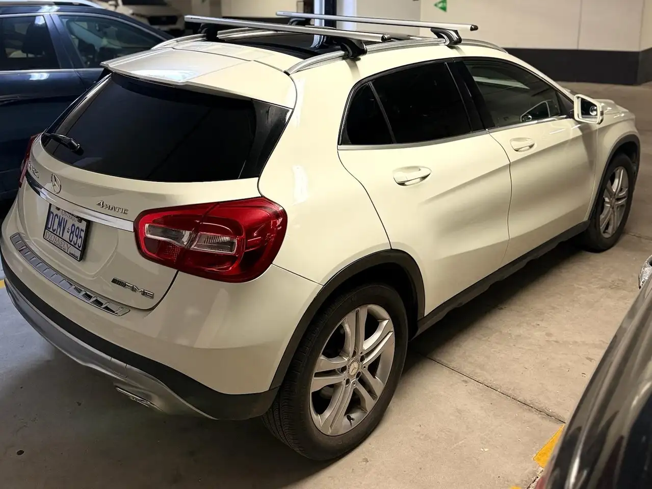 Mercedes-Benz GLA снимка Mercedes-Benz GLA