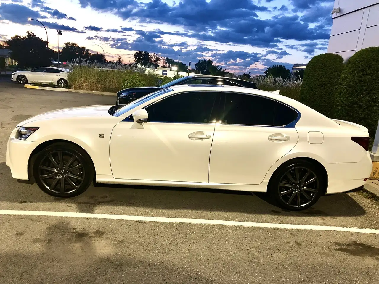 Lexus GS снимка Lexus GS