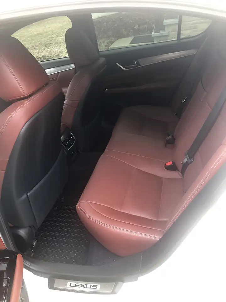 Lexus GS снимка Lexus GS