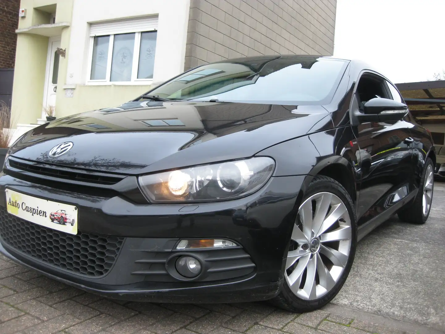 Volkswagen Scirocco 1.4 TSI GTS clim camera euro5 ctok Zwart - 1