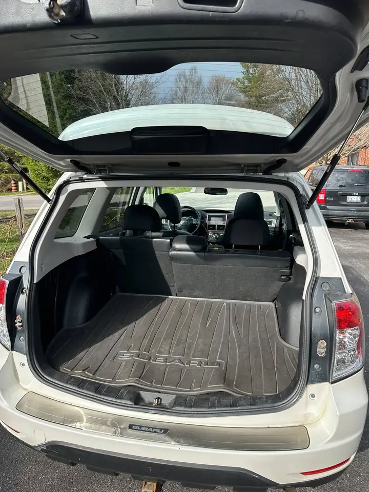 Subaru Forester снимка Subaru Forester