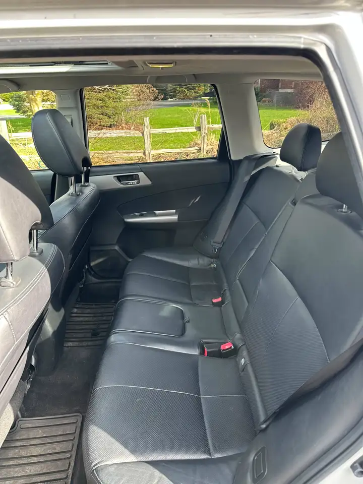 Subaru Forester снимка Subaru Forester