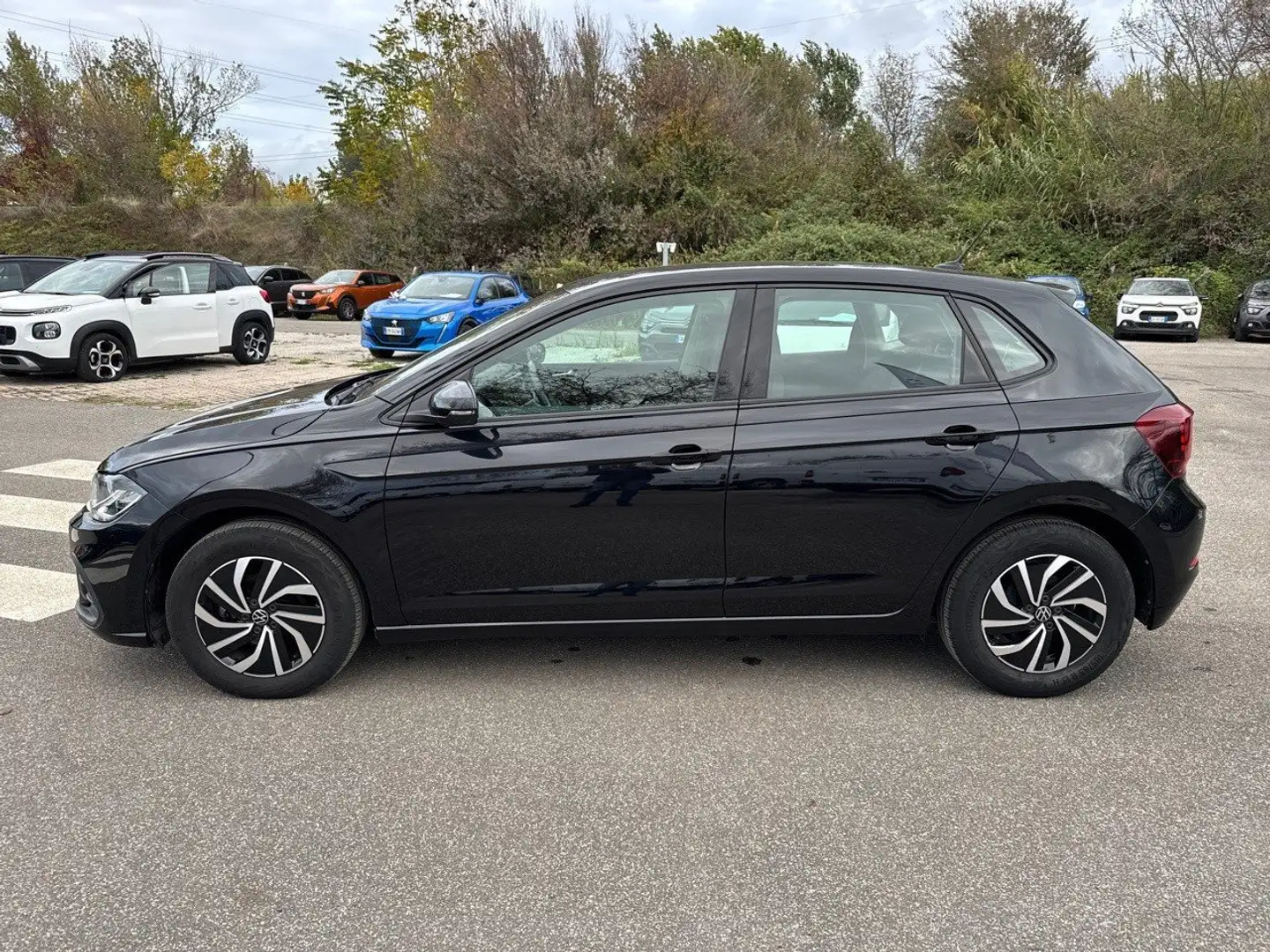 Volkswagen Polo 1.0 TSI Life Nero - 2
