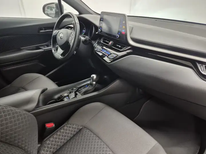 Toyota C-HR 125H Active 2023, foto 11