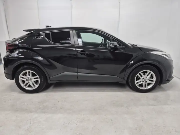 Toyota C-HR 125H Active 2023, foto 4