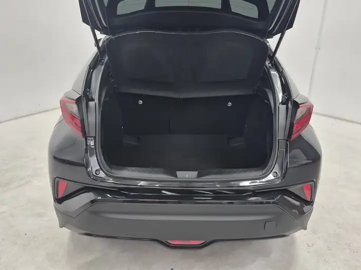 Toyota C-HR 125H Active 2023, foto 20