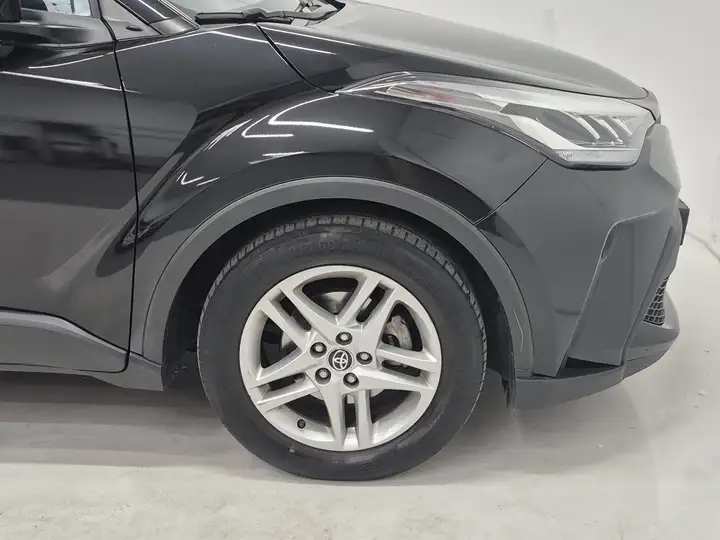 Toyota C-HR 125H Active 2023, foto 21