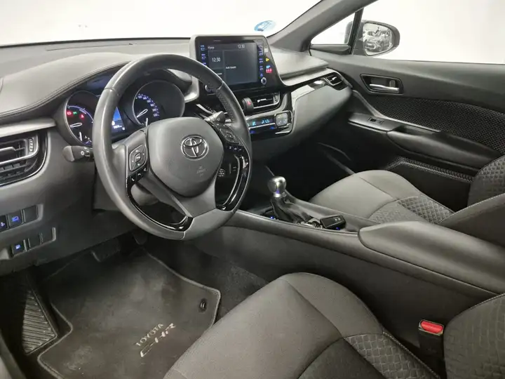 Toyota C-HR 125H Active 2023, foto 9