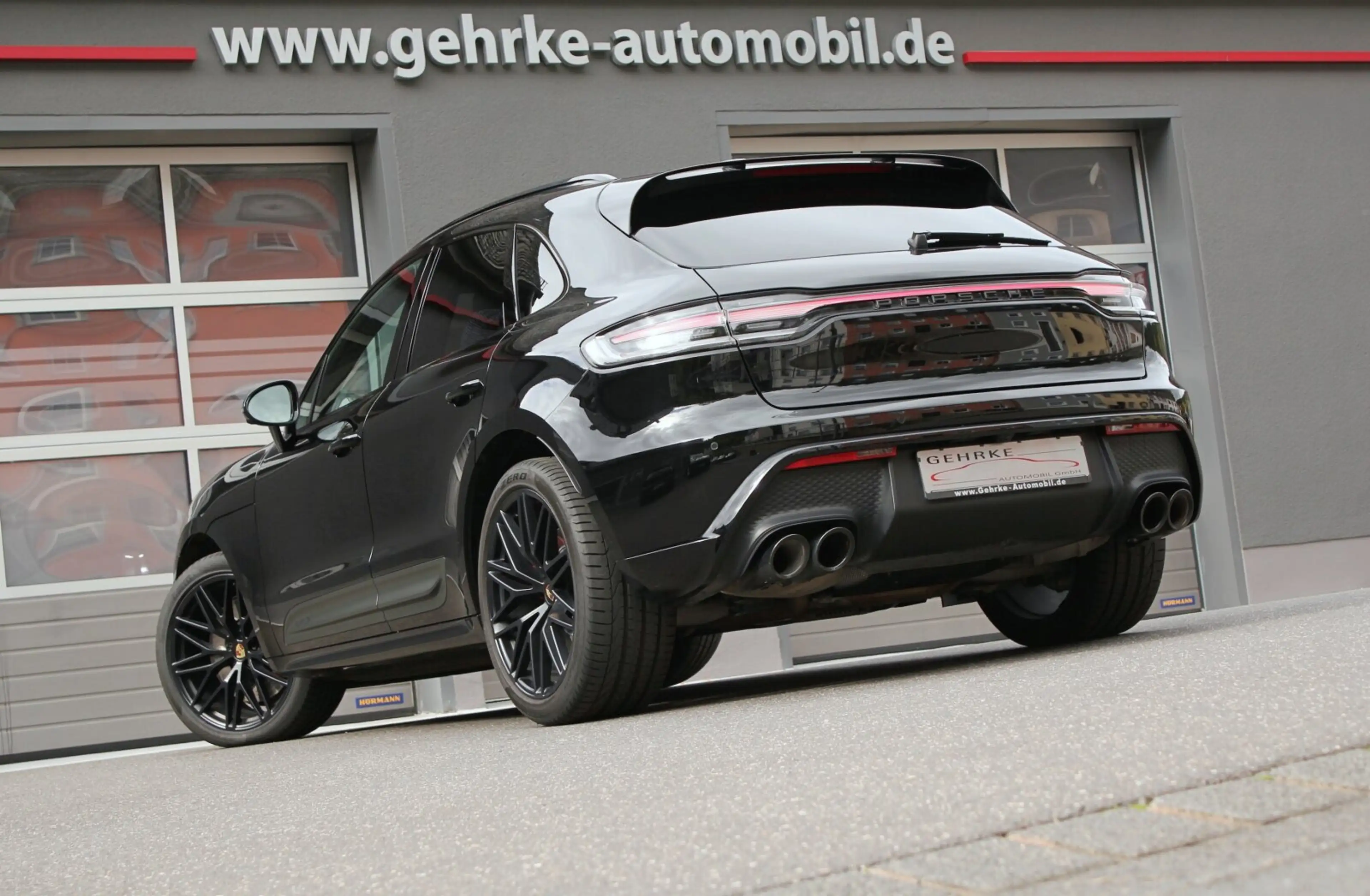 Porsche Macan GTS*Deut.FZG,Unfallfrei,ACC,Pano,PDLS+,360 — photo 2