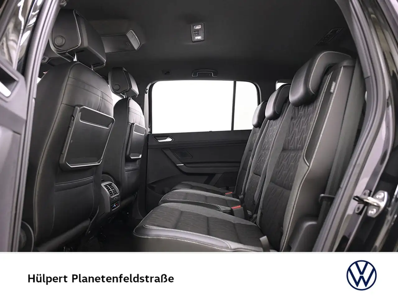 Volkswagen Touran 1.5 ENERGY 7SITZE CAM ACC LM17 NAVI 12
