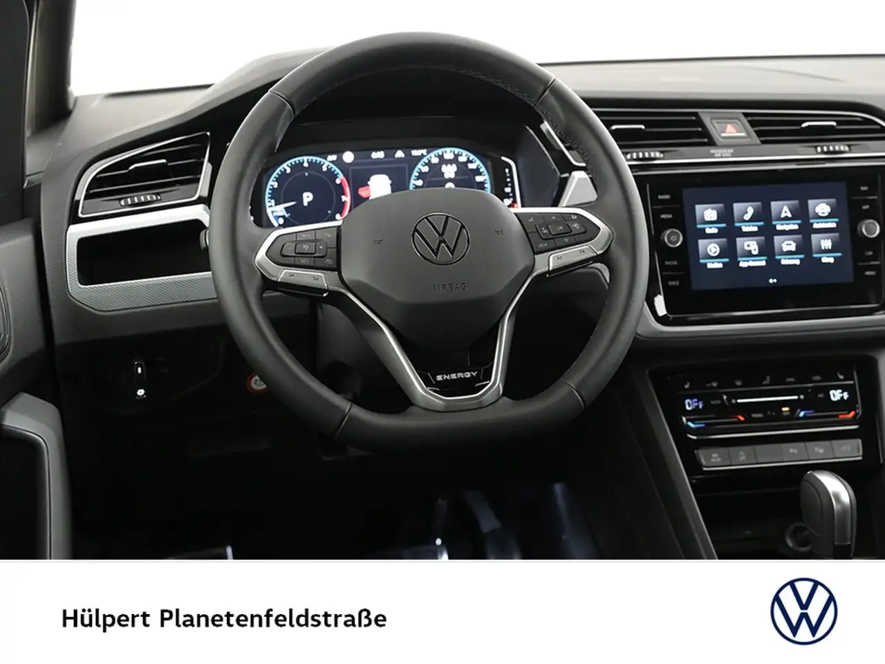 Volkswagen Touran 1.5 ENERGY 7SITZE CAM ACC LM17 NAVI 14