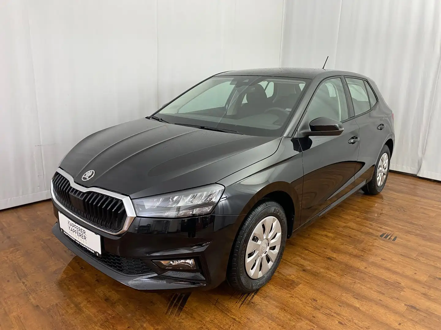 Skoda Fabia Essence Nero - 1