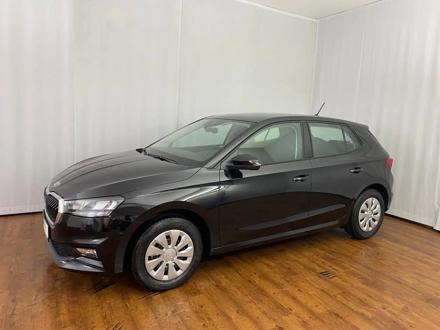 Skoda Fabia Essence Zwart - 2