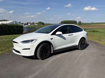 7 Places 100 kWh Dual Motor Long Range (492 kW)