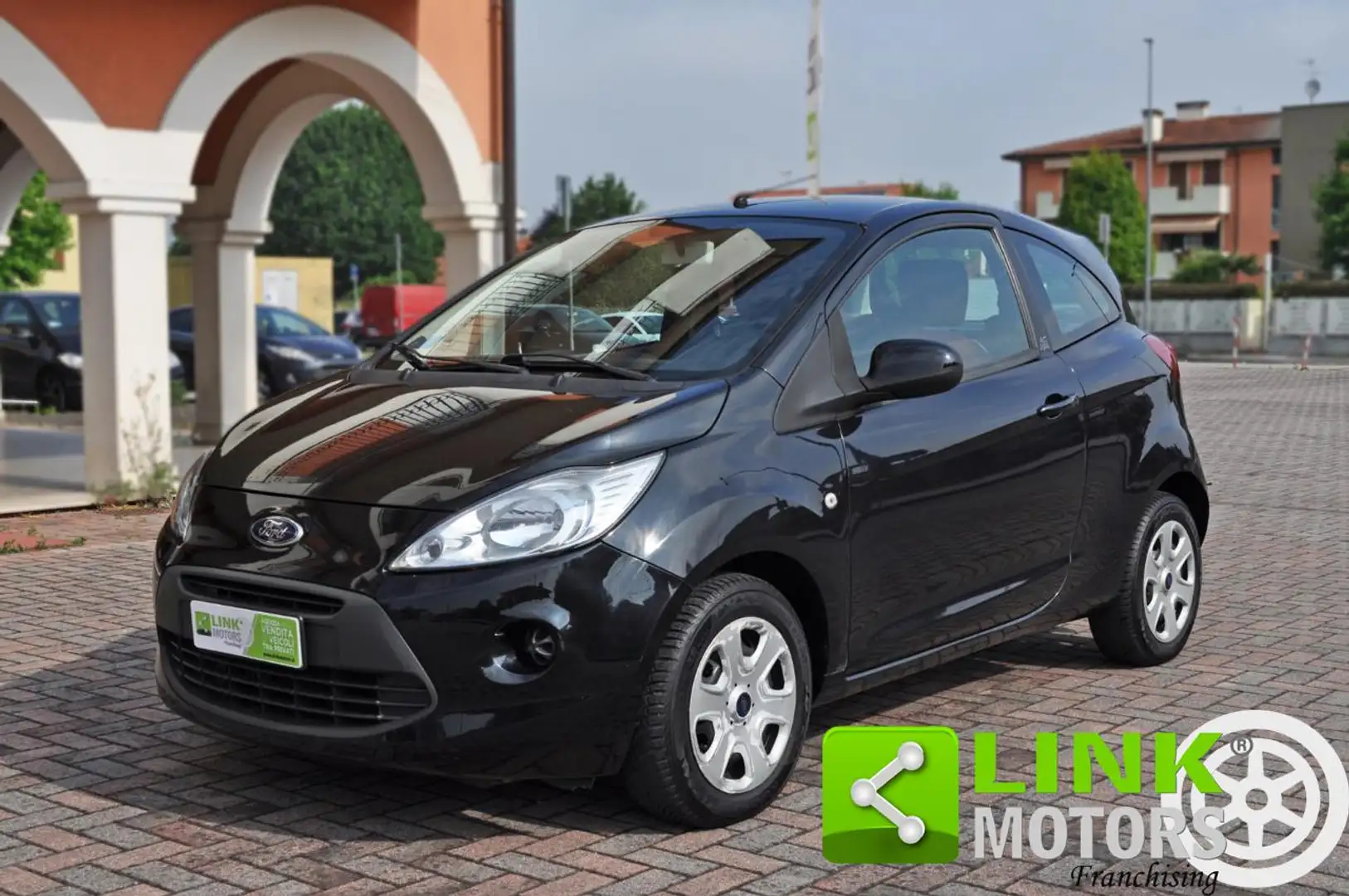 Ford Ka/Ka+ 1.2 8V 69CV Titanium Nero - 1