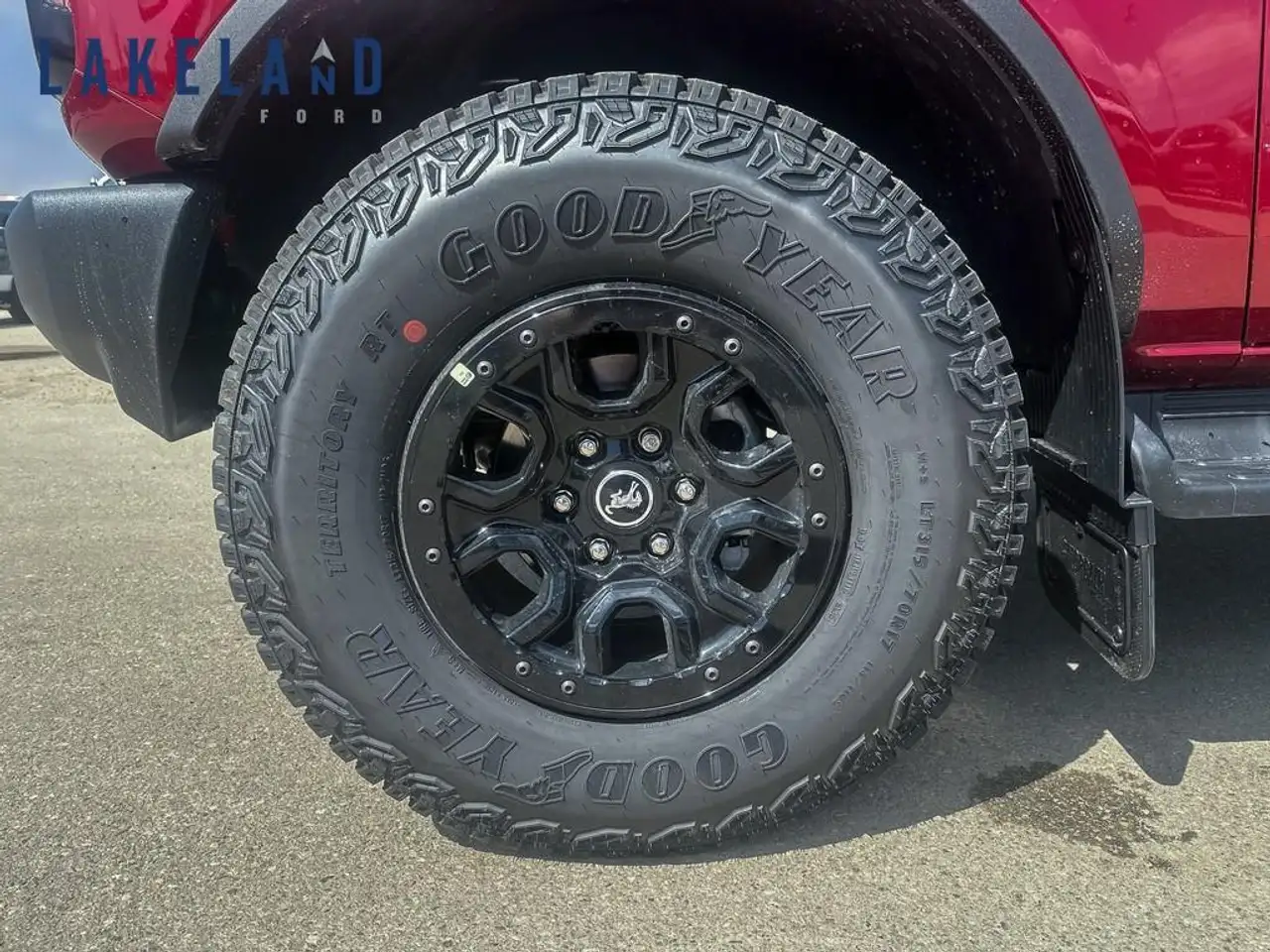 Ford Bronco снимка Ford Bronco