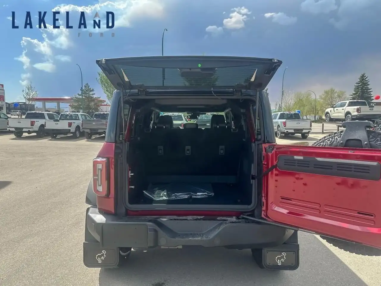 Ford Bronco снимка Ford Bronco