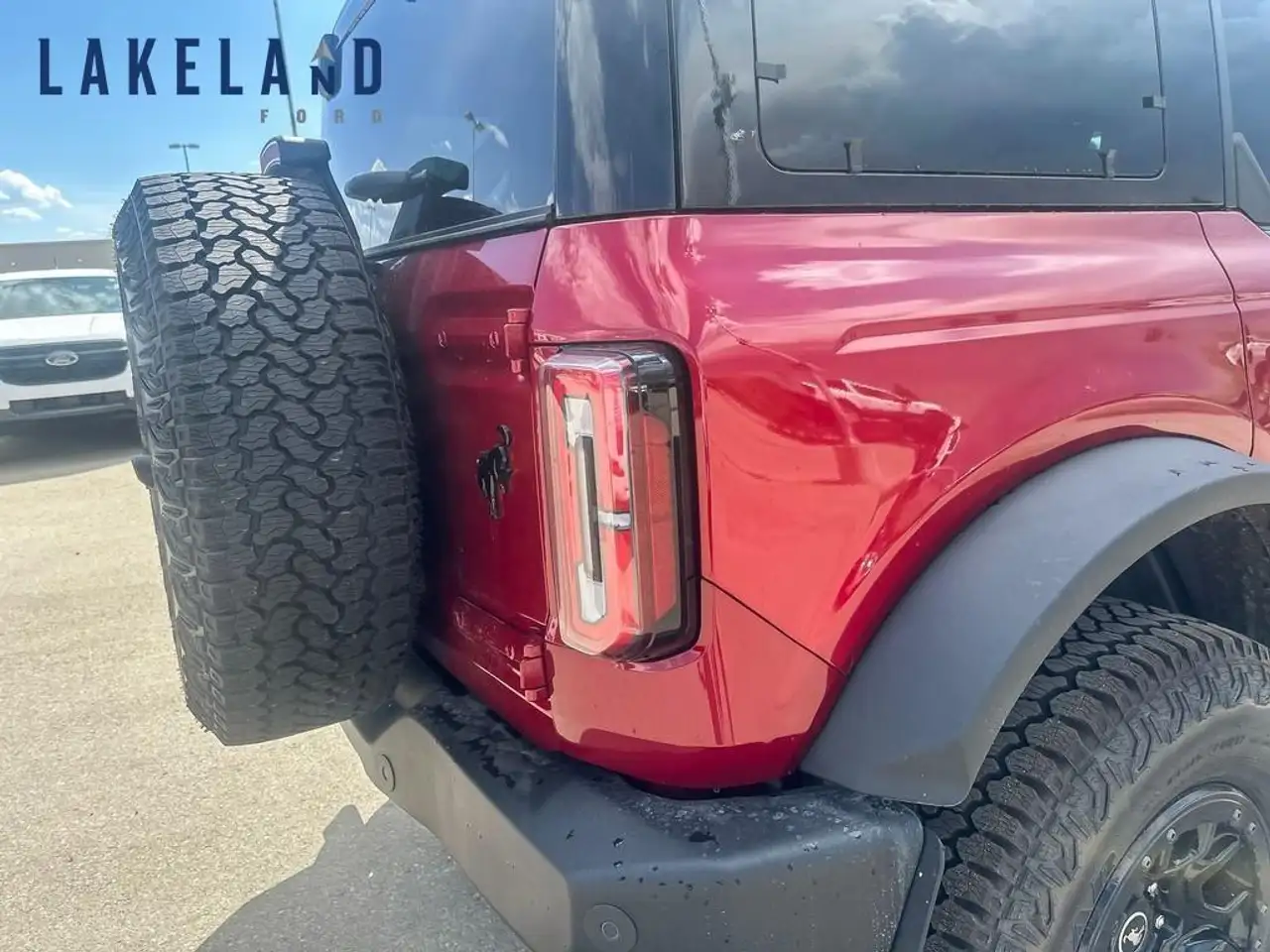 Ford Bronco снимка Ford Bronco