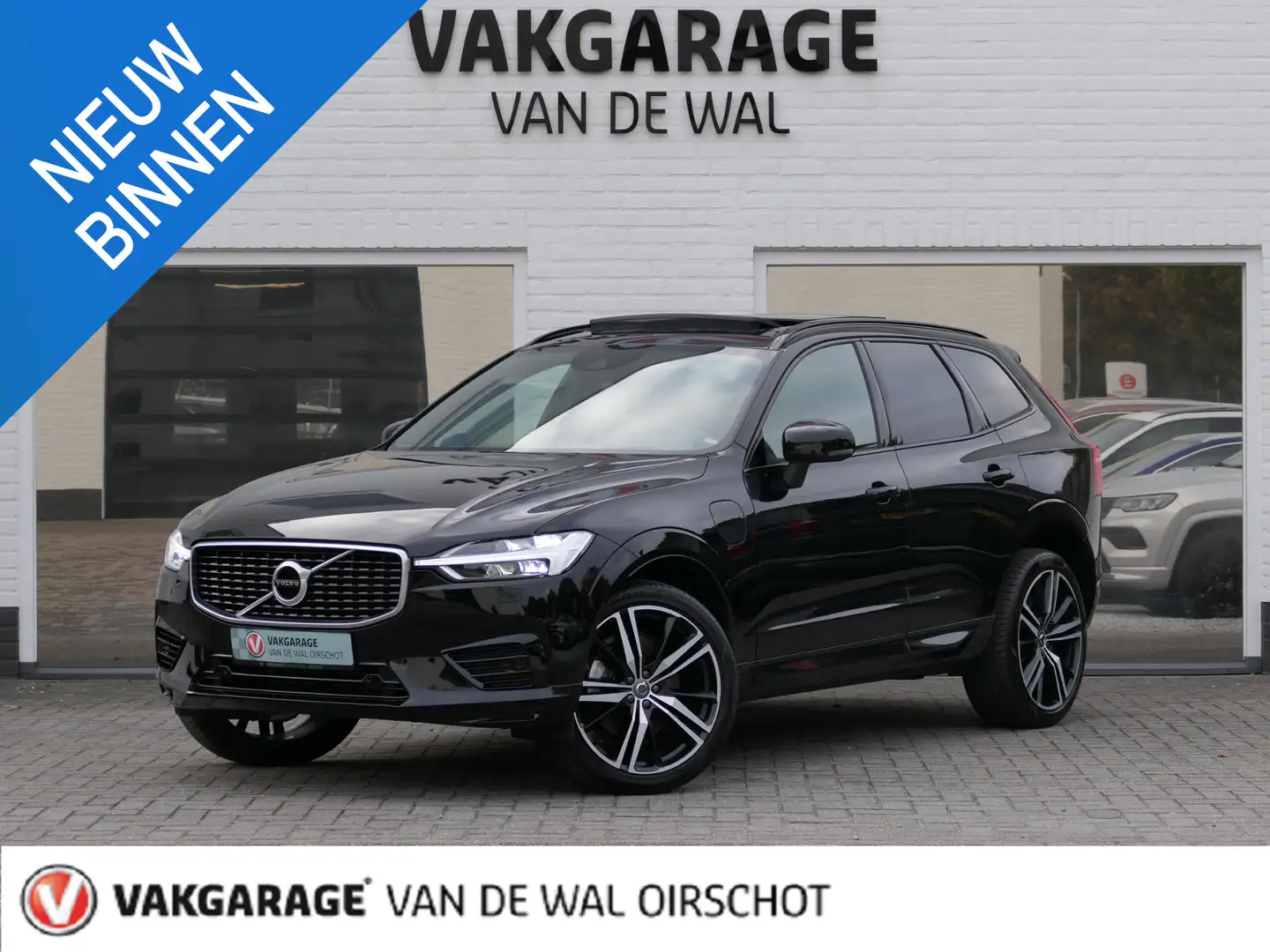 Volvo XC60 2.0 Recharge T8 AWD R-Design | Luchtvering | Black Schwarz - 1
